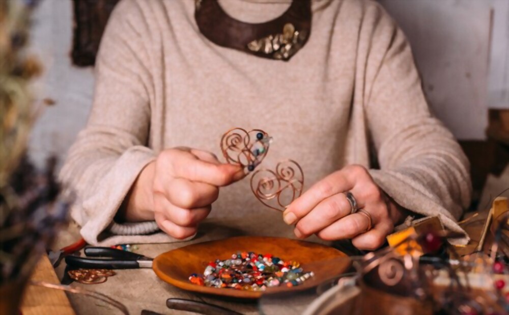 Info you wish to understand concerning Arts And Crafts