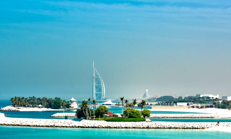 Yacht charter destinations in Dubai