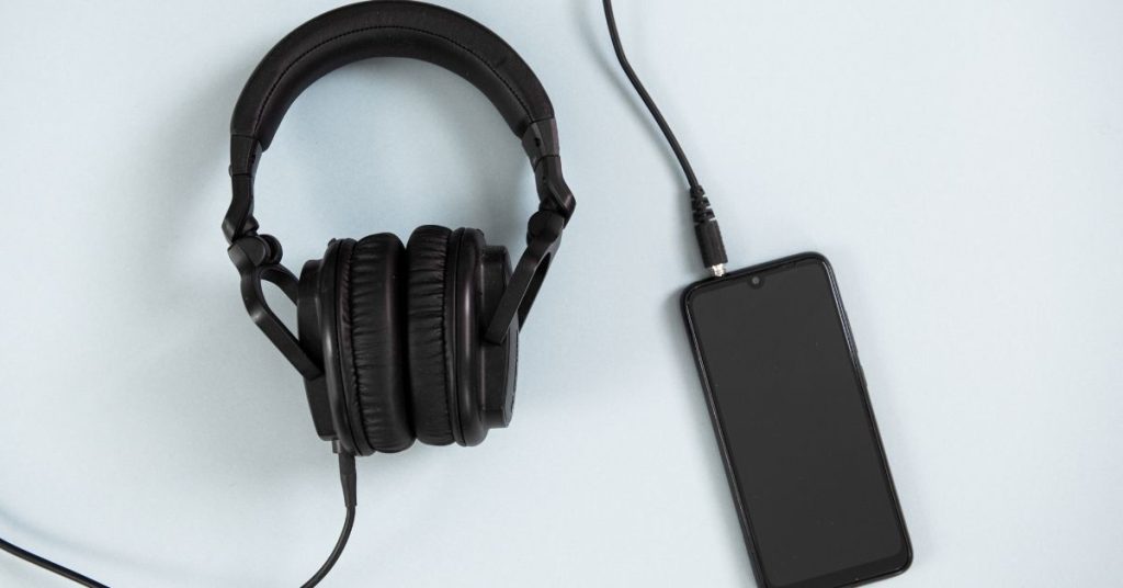 5 mobile phone accessories