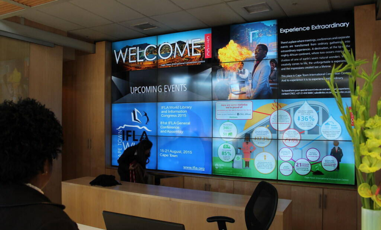 Digital Signage