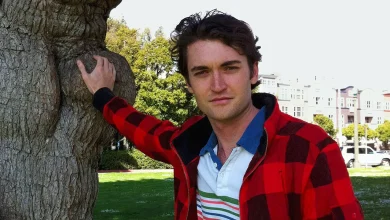 Photo of Ross Ulbricht Released from Prison After 11 Years: Silk Road Founder Granted Presidential Pardon
